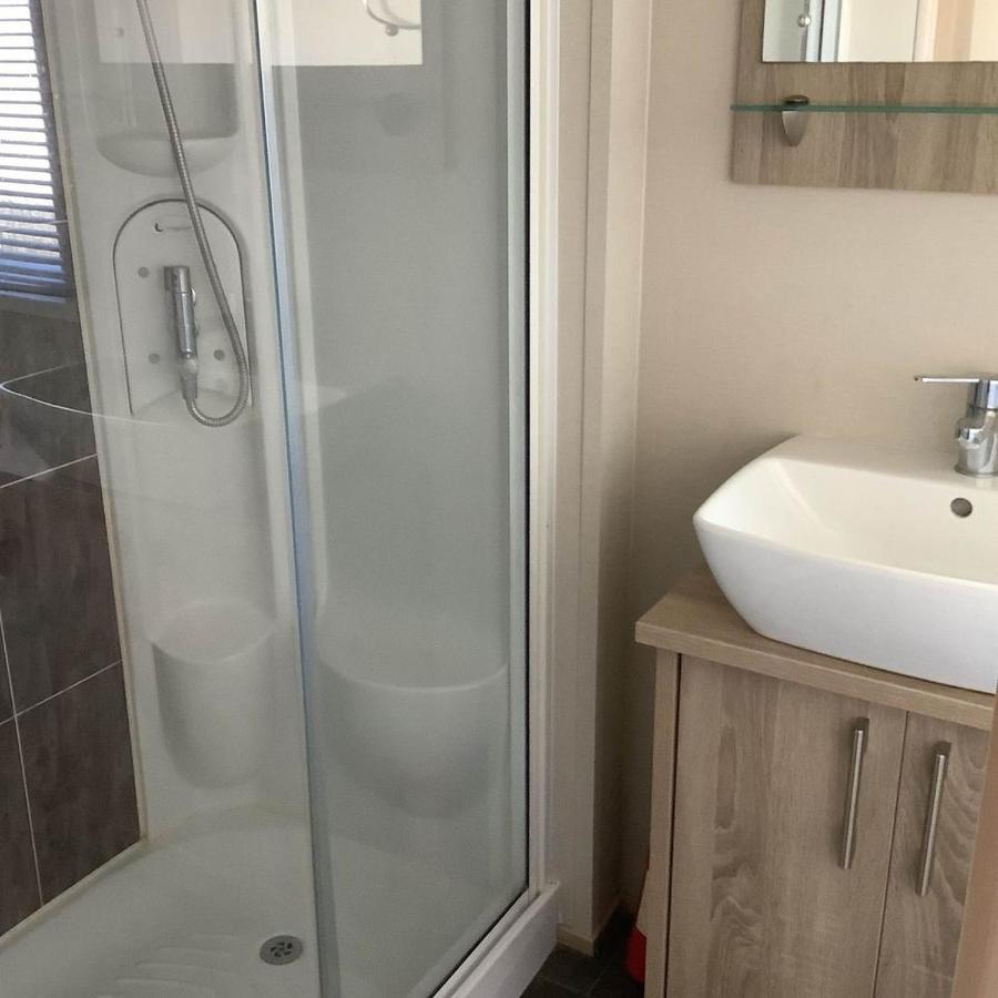 Beautiful 2 Bedroom Helmsley Lodge Northampton Zewnętrze zdjęcie