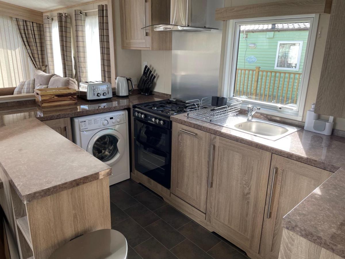 Beautiful 2 Bedroom Helmsley Lodge Northampton Zewnętrze zdjęcie